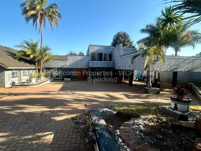Commercial Property to Rent in Highlands