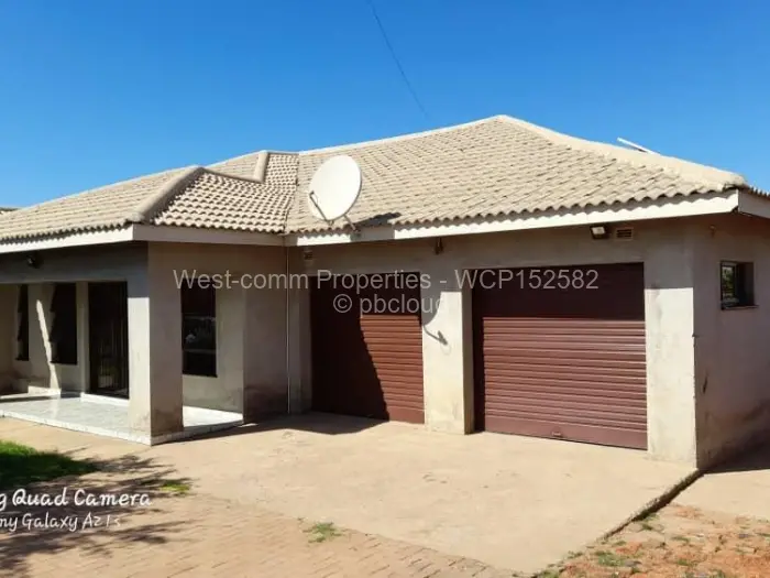 4 Bedroom House for Sale in Sandton Park, Harare