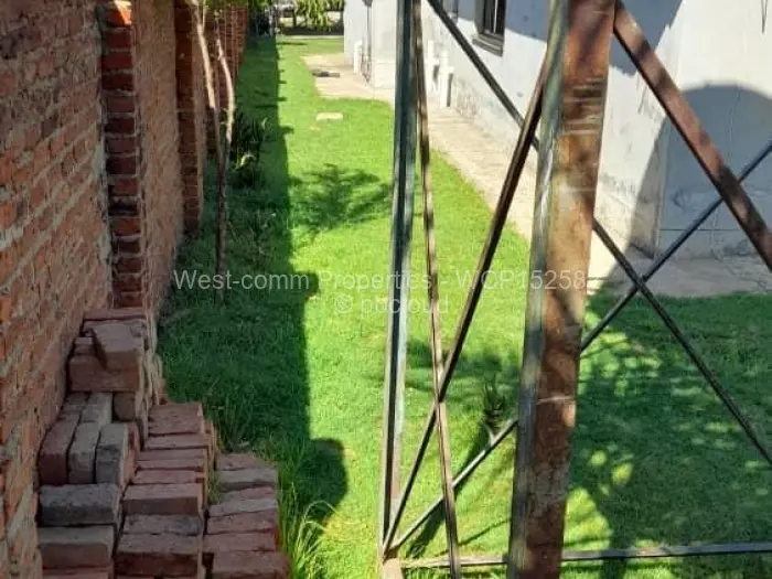 4 Bedroom House for Sale in Sandton Park, Harare