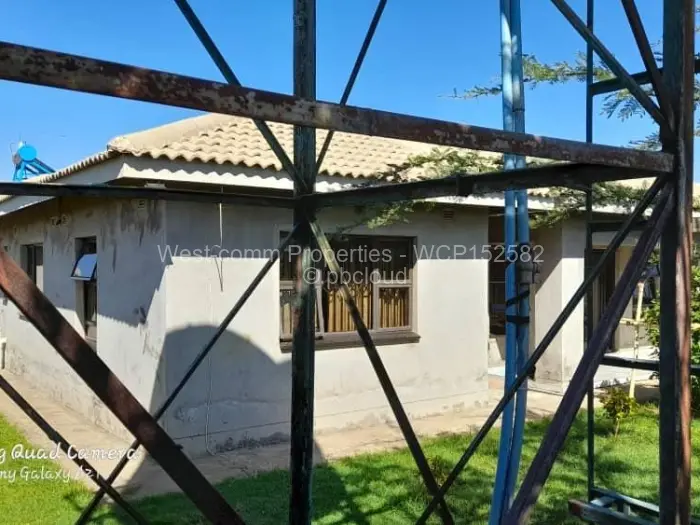 4 Bedroom House for Sale in Sandton Park, Harare