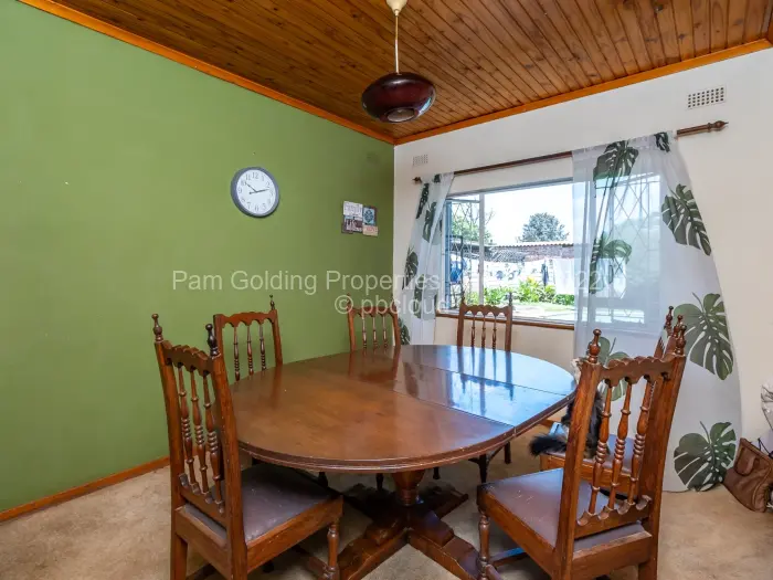 4 Bedroom House for Sale in Sunridge, Harare