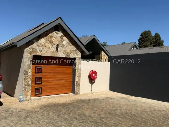 Townhouse/Complex/Cluster to Rent in Mount Pleasant