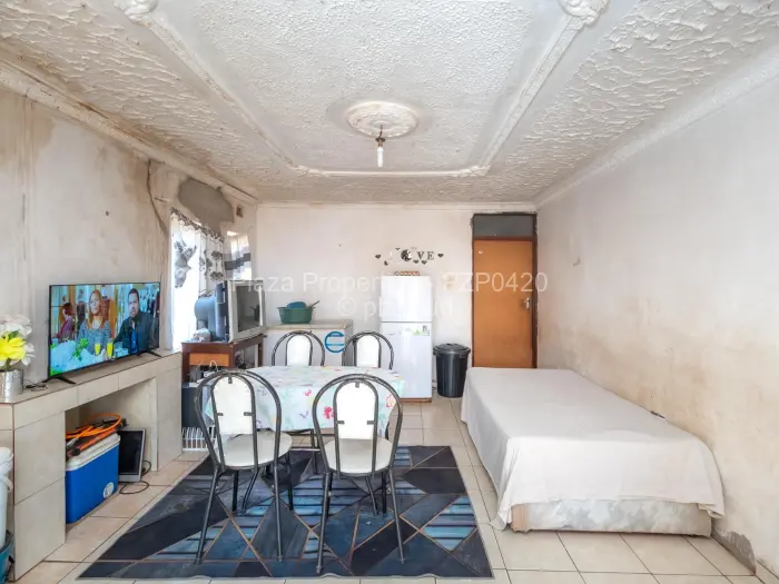 5 Bedroom House for Sale in Norton, Norton