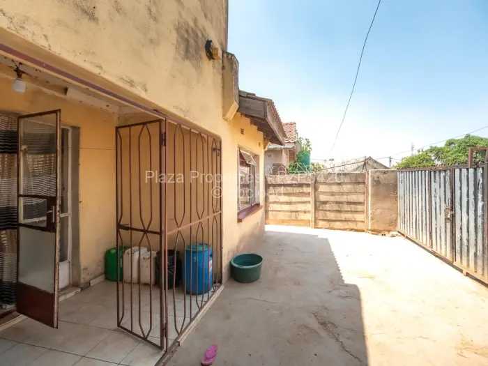 5 Bedroom House for Sale in Norton, Norton