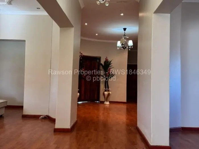 5 Bedroom House for Sale in Mount Pleasant Heights, Harare