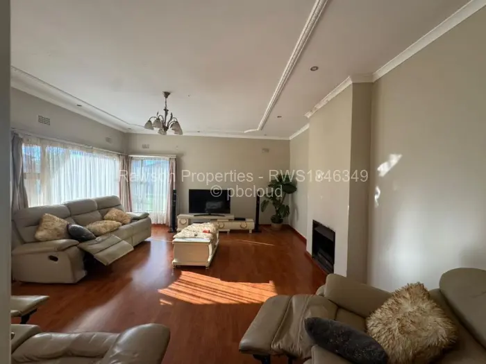 5 Bedroom House for Sale in Mount Pleasant Heights, Harare