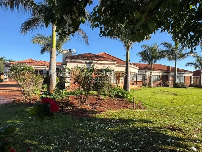5 Bedroom House for Sale in Mount Pleasant Heights, Harare