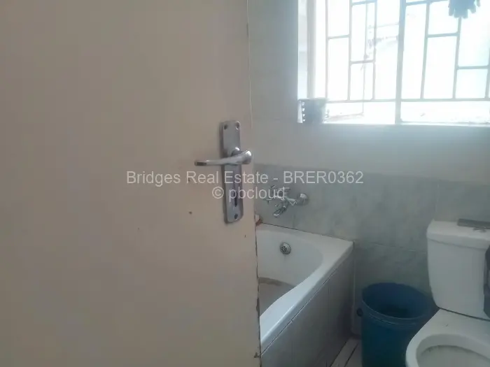 4 Bedroom House for Sale in Waterfalls, Harare