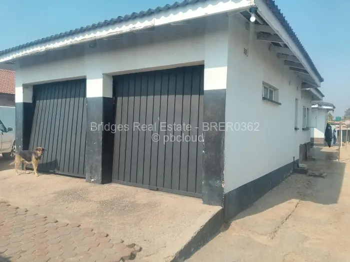 4 Bedroom House for Sale in Waterfalls, Harare