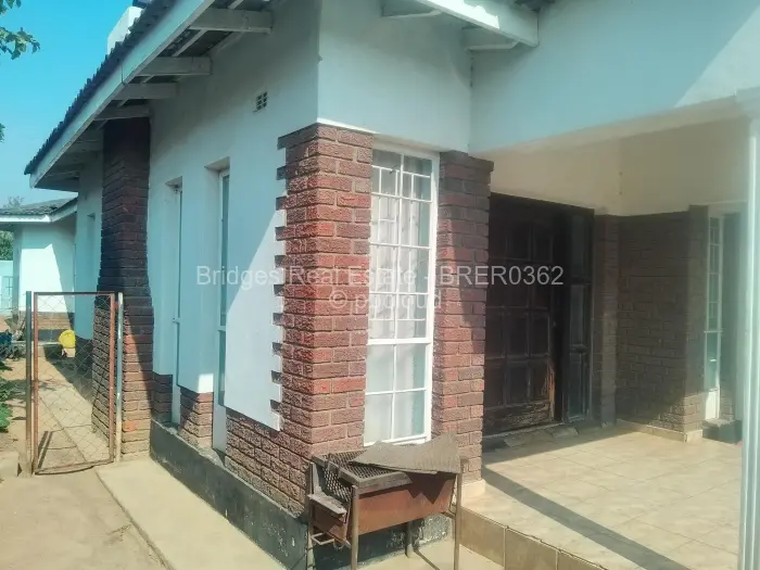4 Bedroom House for Sale in Waterfalls, Harare