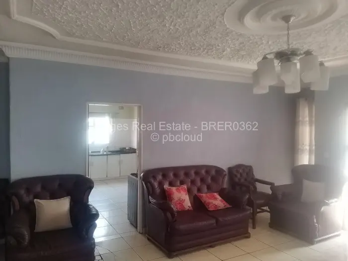 4 Bedroom House for Sale in Waterfalls, Harare