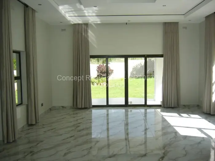 5 Bedroom House to Rent in Borrowdale Brooke