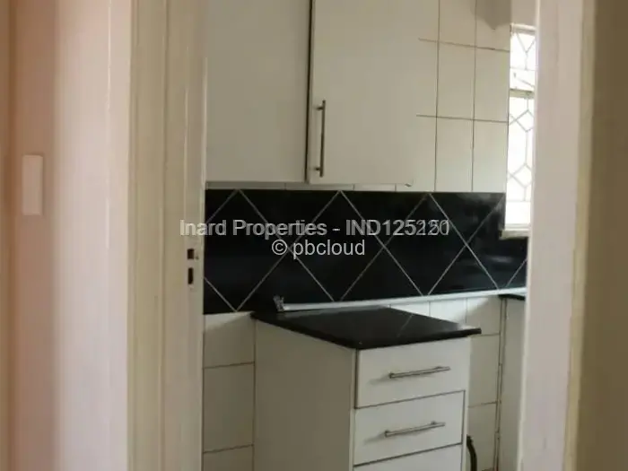 Flat/Apartment to Rent in Avenues