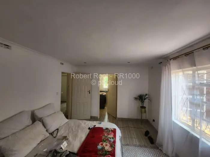 Commercial Property to Rent in Greendale North