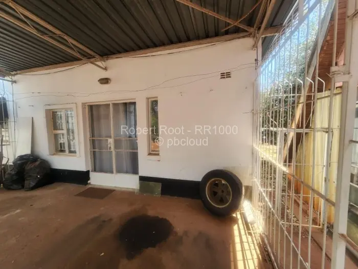 Commercial Property to Rent in Greendale North