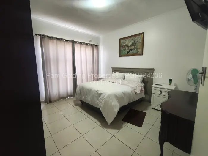 Townhouse/Complex/Cluster to Rent in Marlborough