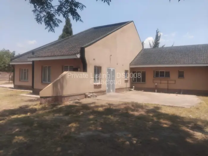 4 Bedroom House to Rent in Greendale