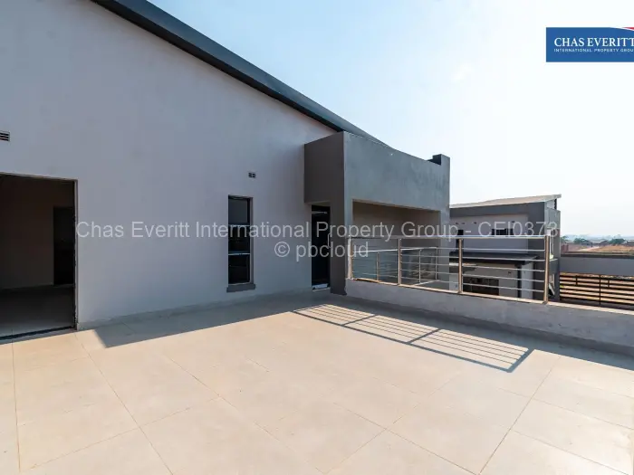 Townhouse/Complex/Cluster to Rent in Fairview