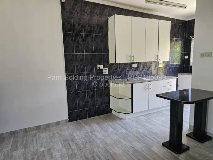 2 Bedroom Cottage/Garden Flat to Rent in Mount Pleasant