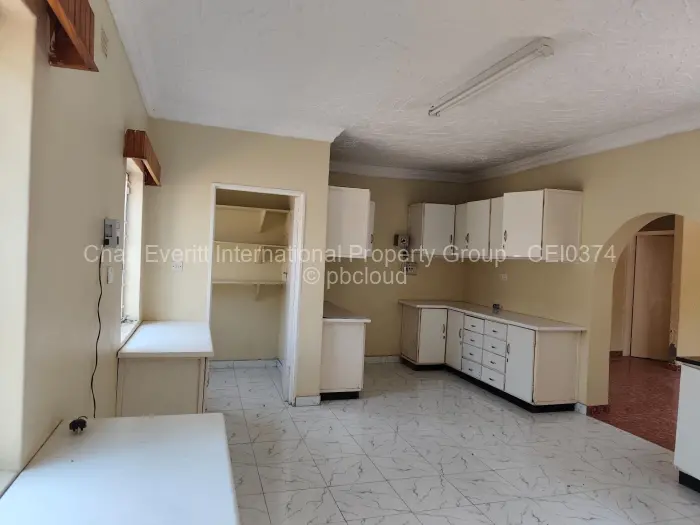 4 Bedroom House to Rent in Prospect