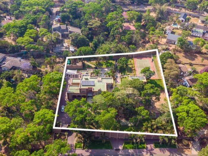 5 Bedroom House for Sale in Glen Lorne, Harare
