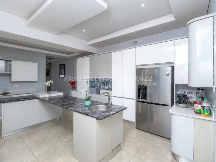 5 Bedroom House for Sale in Borrowdale Brooke, Harare