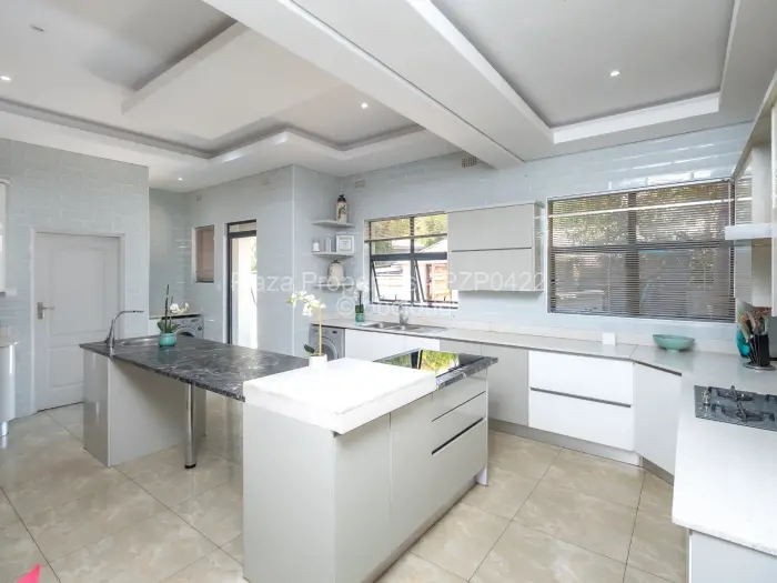 5 Bedroom House for Sale in Borrowdale Brooke, Harare