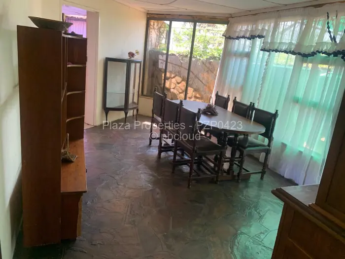 4 Bedroom House for Sale in Matsheumhlope, Bulawayo
