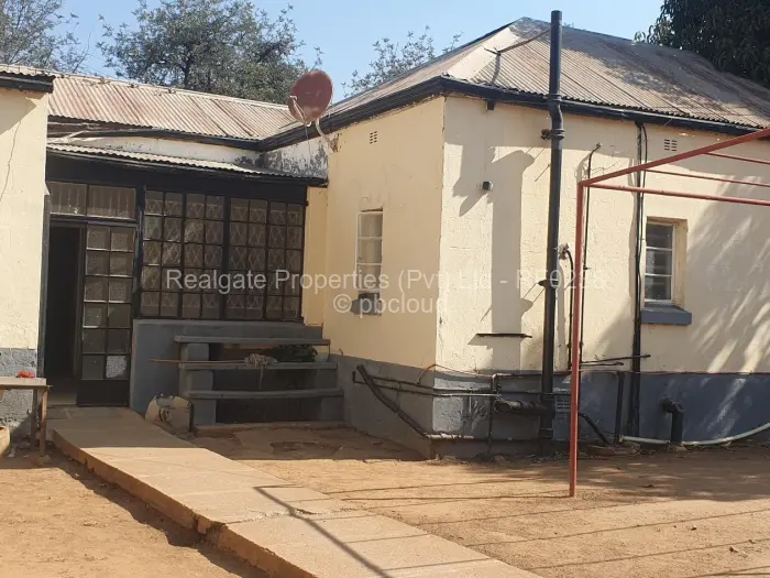 Warehouse/Industrial for Sale in Bulawayo City Centre, Bulawayo