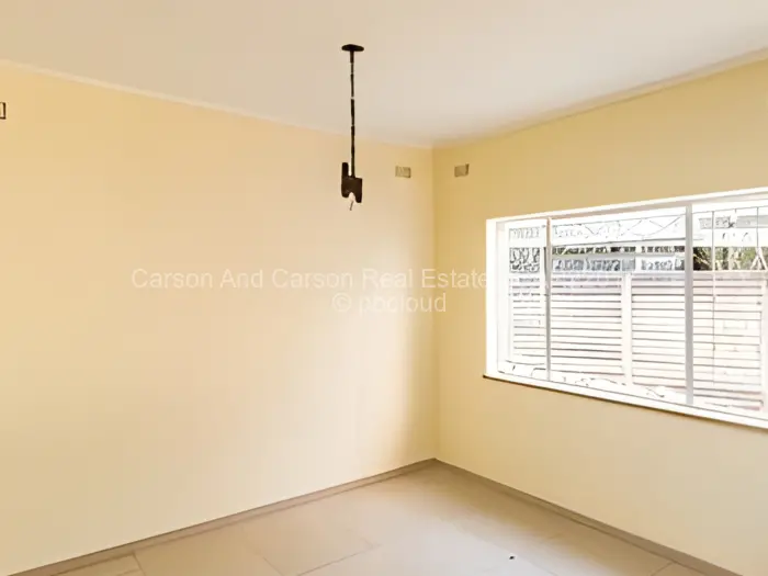 Warehouse/Industrial to Rent in Eastlea, Harare