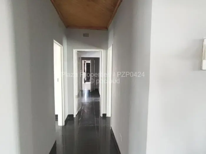 3 Bedroom House to Rent in Waterfalls