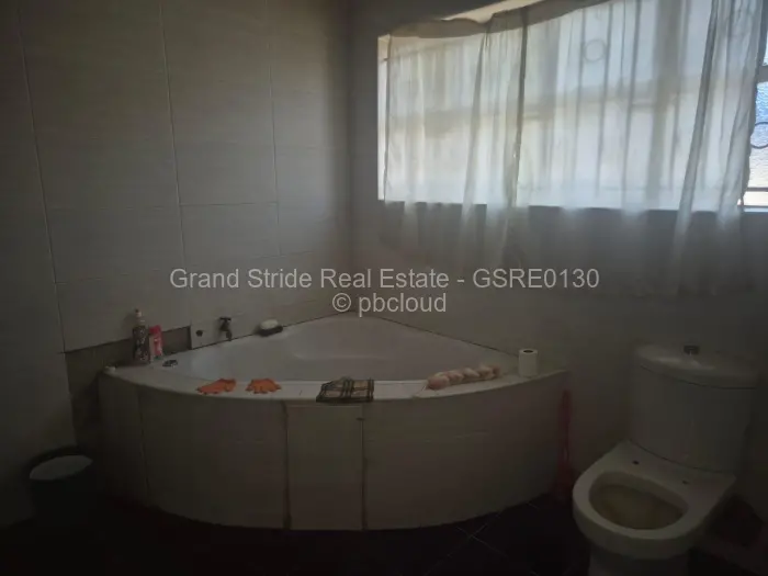 4 Bedroom House for Sale in Queensdale, Harare