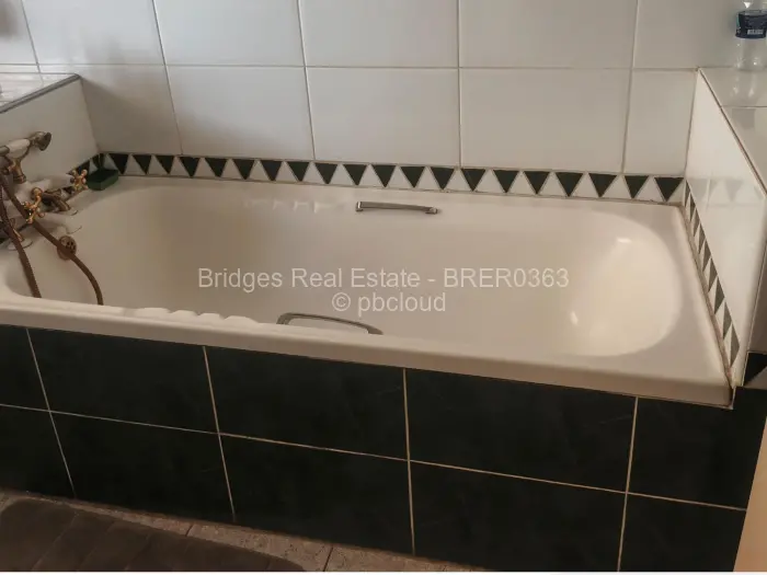 3 Bedroom House to Rent in Eastlea