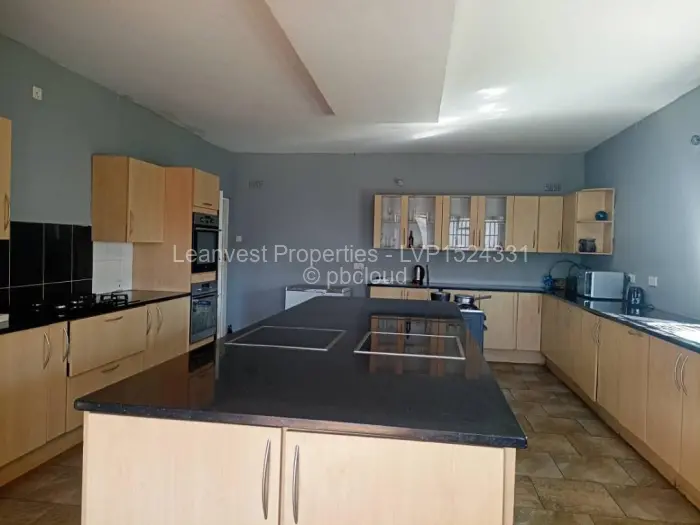 5 Bedroom House for Sale in Westgate, Harare