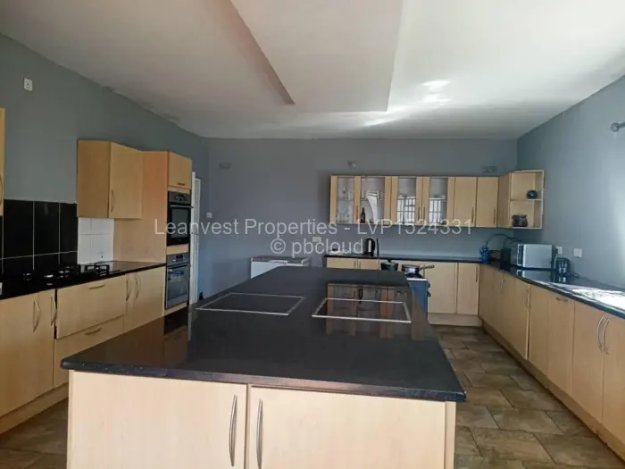 5 Bedroom House for Sale in Westgate, Harare