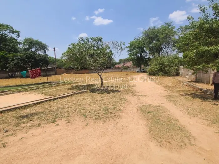 Land for Sale in Waterfalls, Harare