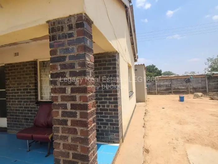 Land for Sale in Waterfalls, Harare