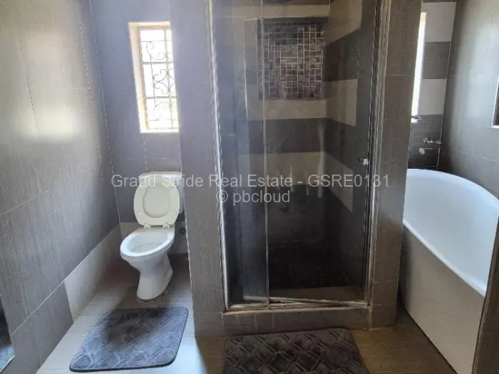 7 Bedroom House for Sale in Belgravia, Harare