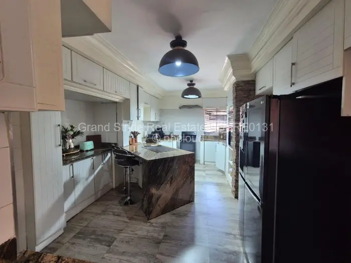 7 Bedroom House for Sale in Belgravia, Harare