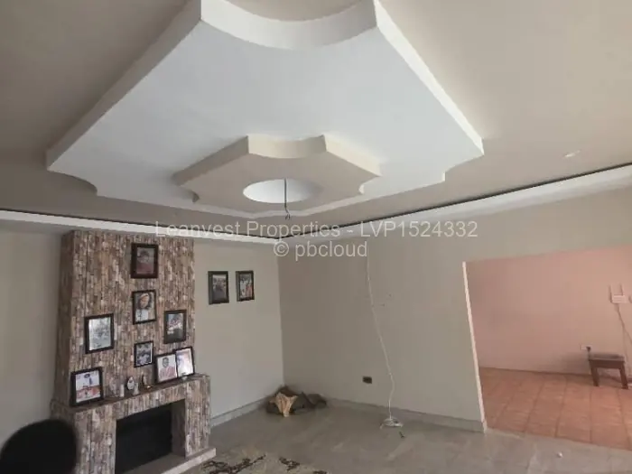 4 Bedroom House for Sale in Zimre Park, Harare