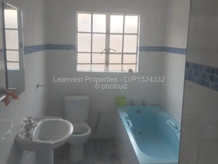 4 Bedroom House for Sale in Zimre Park, Harare