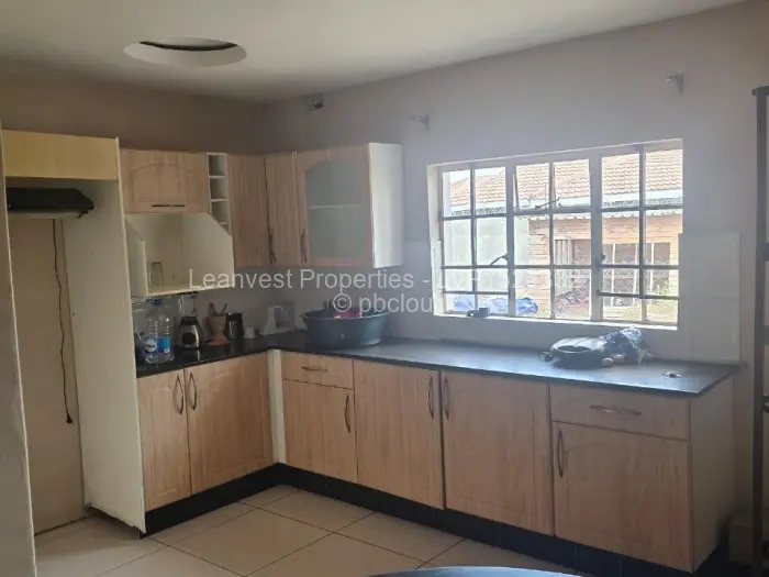4 Bedroom House for Sale in Zimre Park, Harare