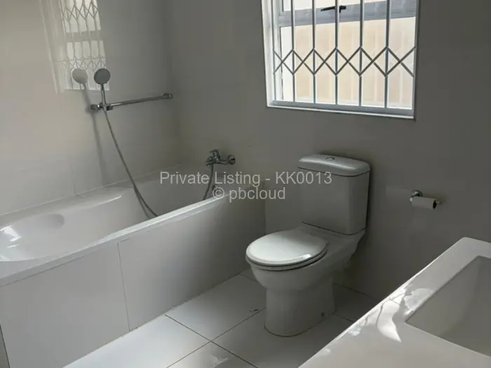 Townhouse/Complex/Cluster to Rent in Greendale North