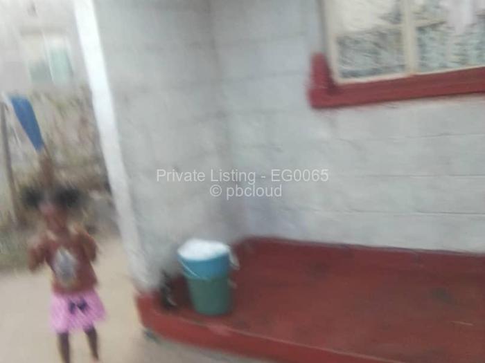 2 Bedroom House for Sale in Highfield, Harare