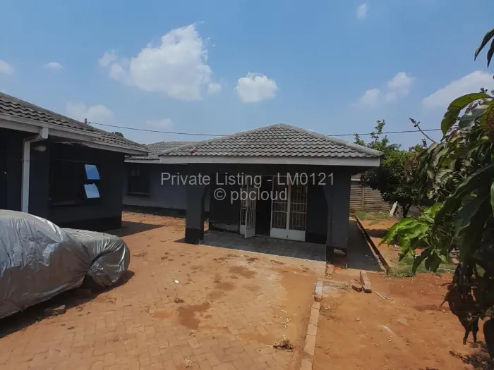 3 Bedroom House to Rent in Westgate, Harare