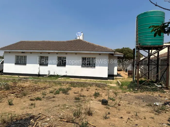 3 Bedroom House for Sale in Zimre Park, Harare