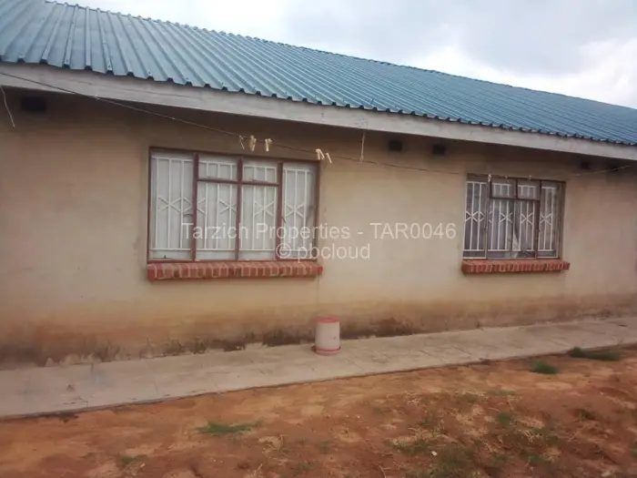 5 Bedroom House for Sale in Southlea Park, Harare