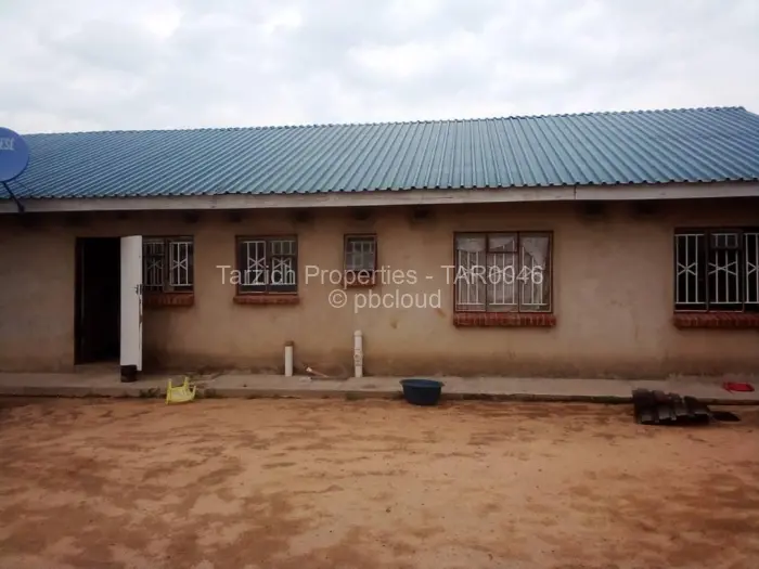 5 Bedroom House for Sale in Southlea Park, Harare