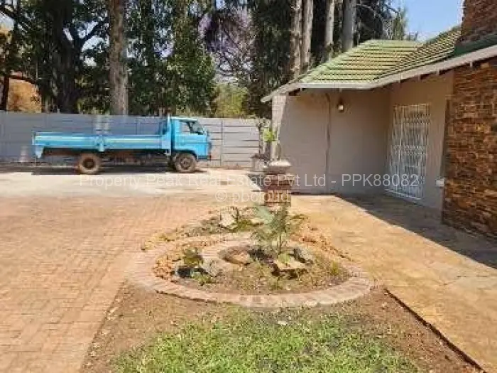 4 Bedroom House to Rent in Mount Pleasant, Harare