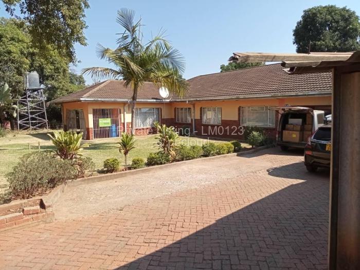 5 Bedroom House to Rent in Milton Park, Harare